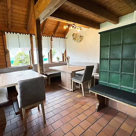 Haus Uhlennest Сasa de vacaciones *